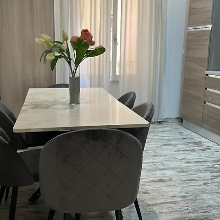 Colonna 18 Guest house Rome
