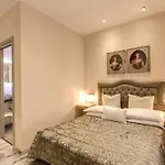 Colonna 18 By Ghor Apartment