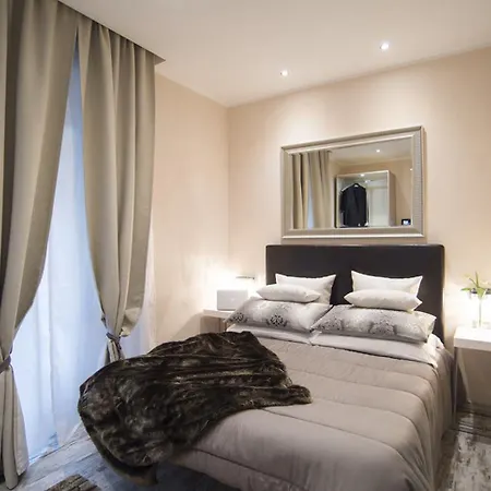 Colonna 18 By Ghor Apartman
