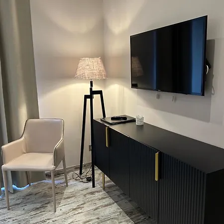 Colonna 18 By Ghor *