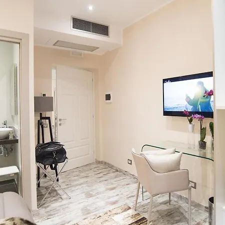 Colonna 18 By Ghor Apartment *